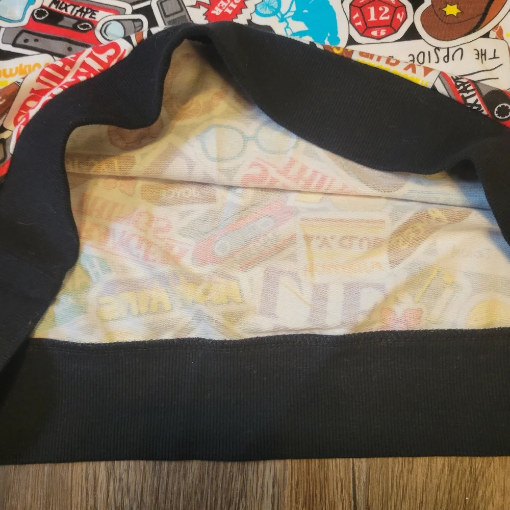 Stranger Things Peter Alexander Loungewear Pullover Sweatshirt - Picture 6 of 9